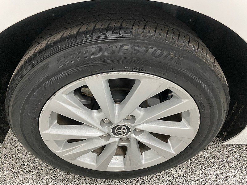 Used 2023 Toyota Camry LE image 25