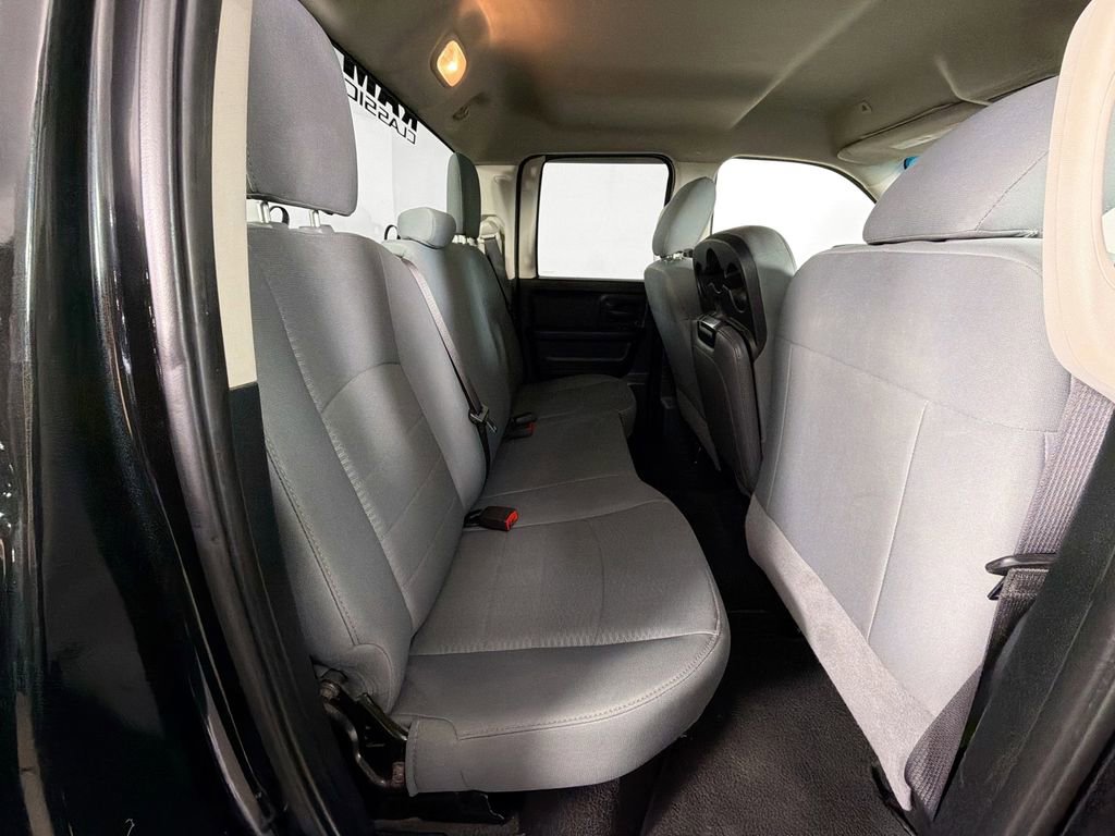 Used 2017 RAM 1500 Express w/ Black Ram 1500 Express Group AWD/4WD image 26