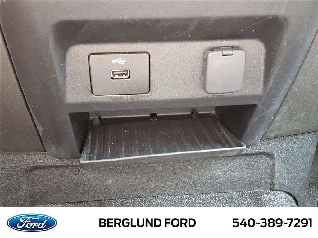 Used 2019 Ford F550 2WD Regular Cab Super Duty image 29