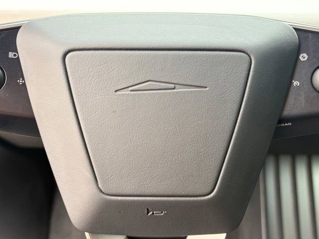 Used 2024 Tesla Cybertruck AWD Crew Cab image 6