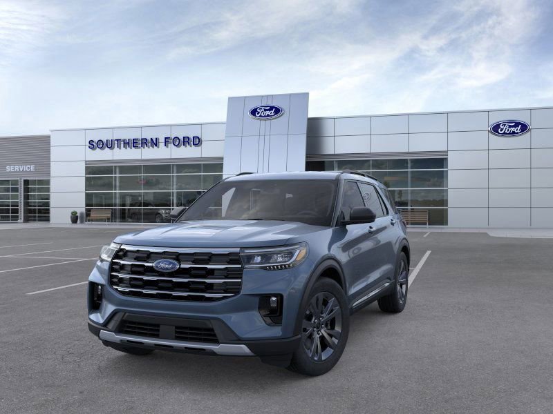 New 2025 Ford Explorer Active w/ Active Comfort Package image 2