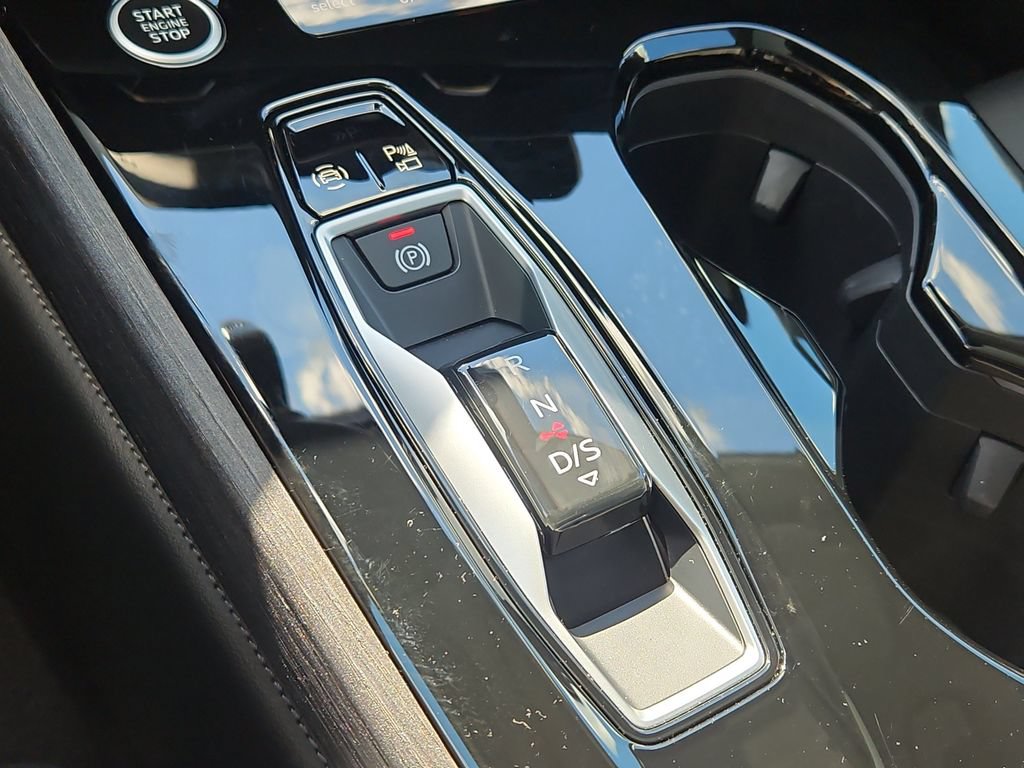 Certified 2025 Audi A5 2.0T Premium Plus w/ Premium Plus AWD/4WD image 32