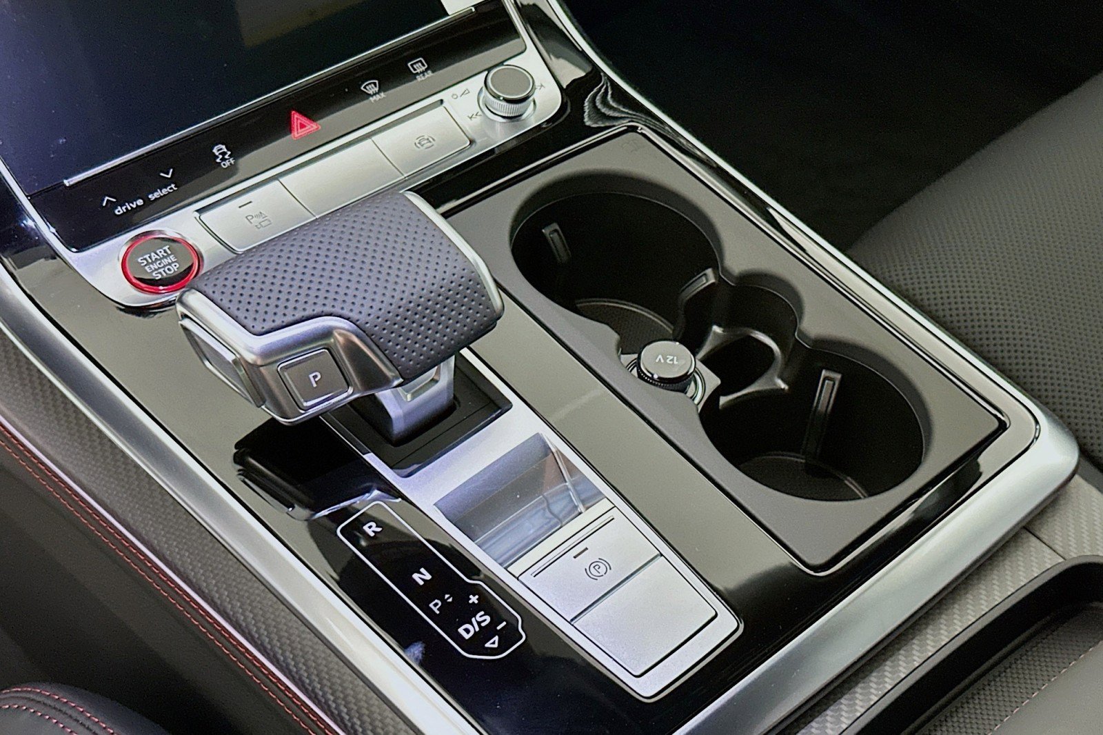 New 2026 Audi RS Q8 performance image 7