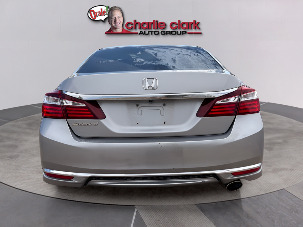 Used 2017 Honda Accord LX image 4