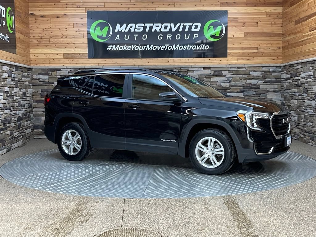 Used 2023 GMC Terrain SLE w/ Driver Convenience Package AWD/4WD image 14