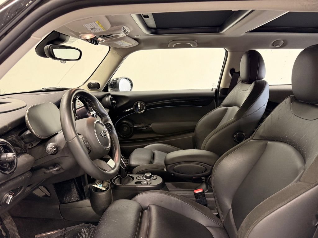 Certified 2024 MINI Cooper SE FWD image 10