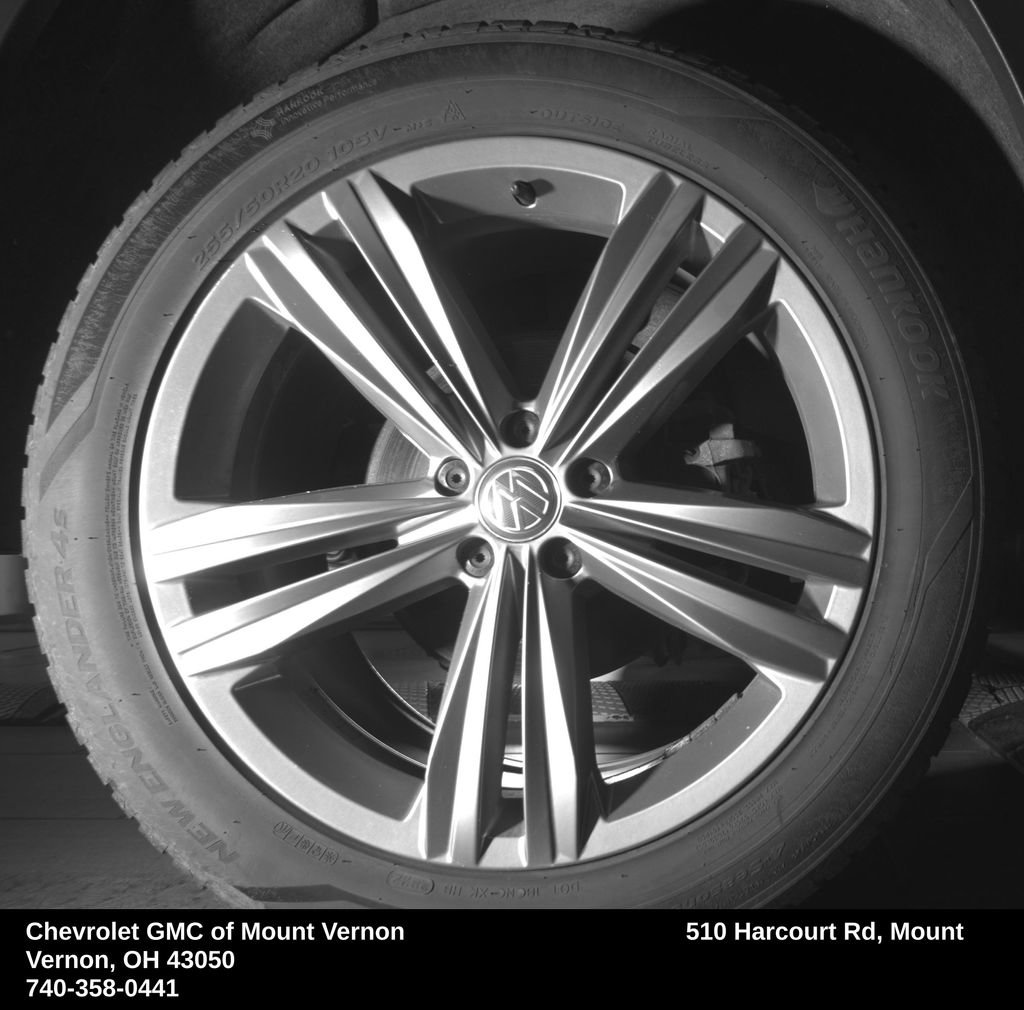 Used 2019 Volkswagen Atlas SEL R-Line AWD/4WD image 34