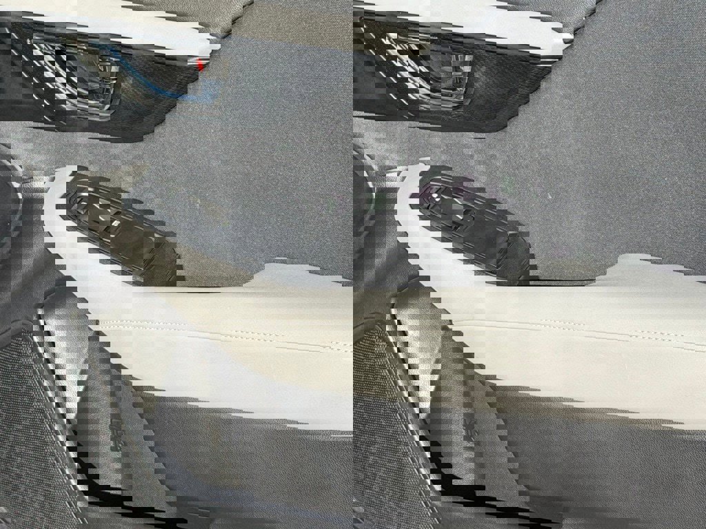 Used 2020 Subaru Outback Premium w/ Popular Package #1 image 23