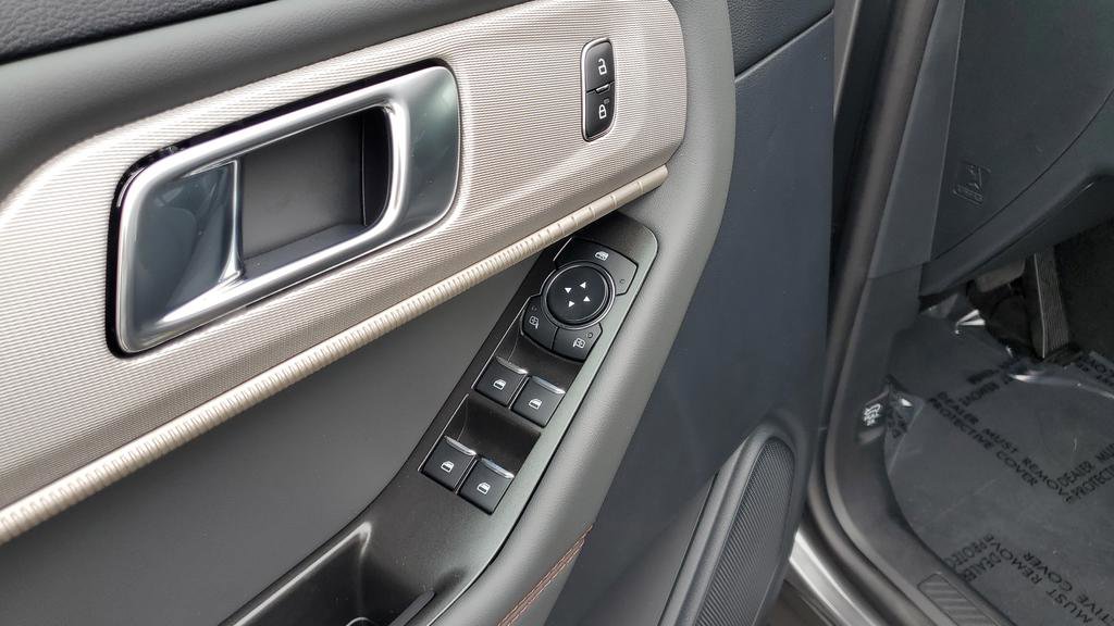 New 2026 Ford Explorer Active image 14