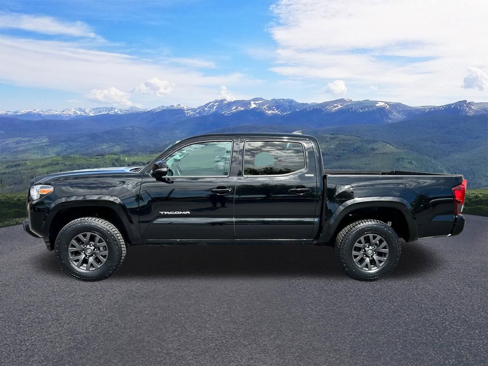 Certified 2023 Toyota Tacoma SR5 image 2