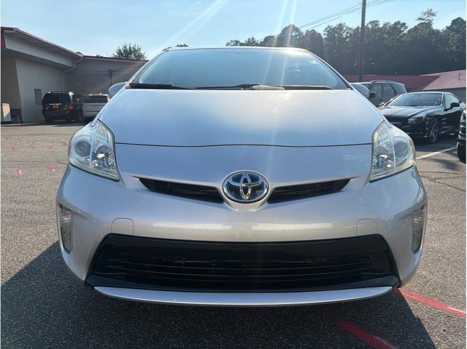 Used 2013 Toyota Prius Two FWD image 2