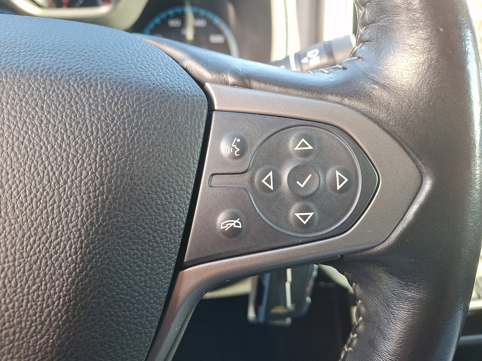 Used 2017 Chevrolet Colorado Z71 image 23