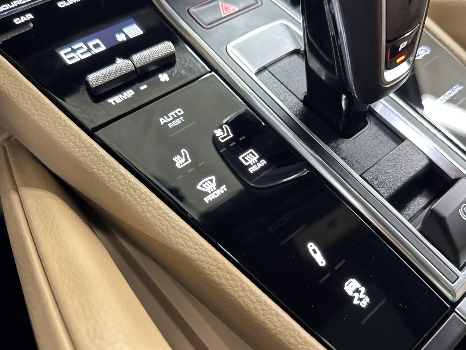 Used 2021 Porsche Cayenne E-Hybrid AWD/4WD image 44