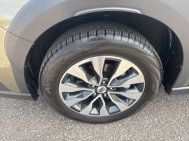 Used 2024 Subaru Outback Limited XT image 11