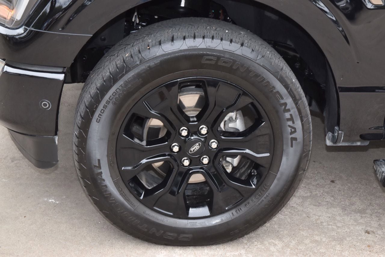 Used 2023 Ford F150 Platinum w/ Equipment Group 701A High AWD/4WD image 41