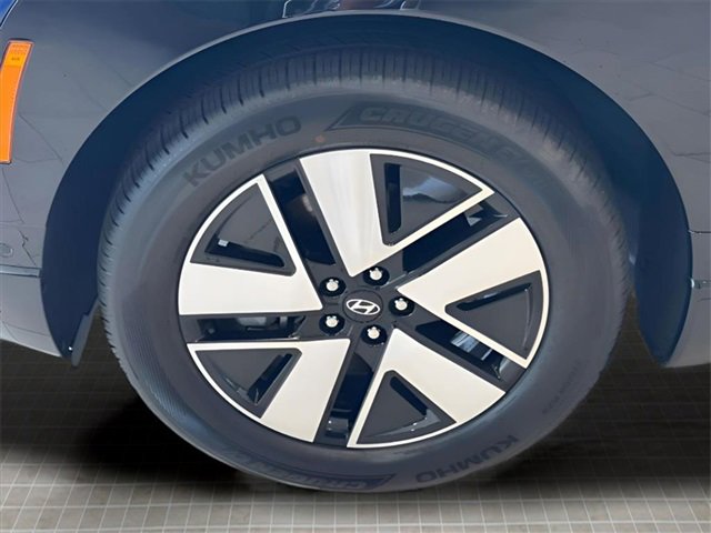 New 2026 Hyundai Ioniq 9 SEL image 12