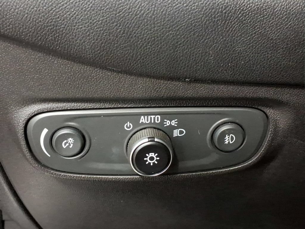 Used 2020 Chevrolet Equinox Premier AWD/4WD image 17