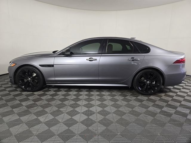 Used 2024 Jaguar XF R-Dynamic SE RWD image 8