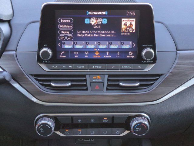 Used 2025 Nissan Altima 2.5 SV image 18