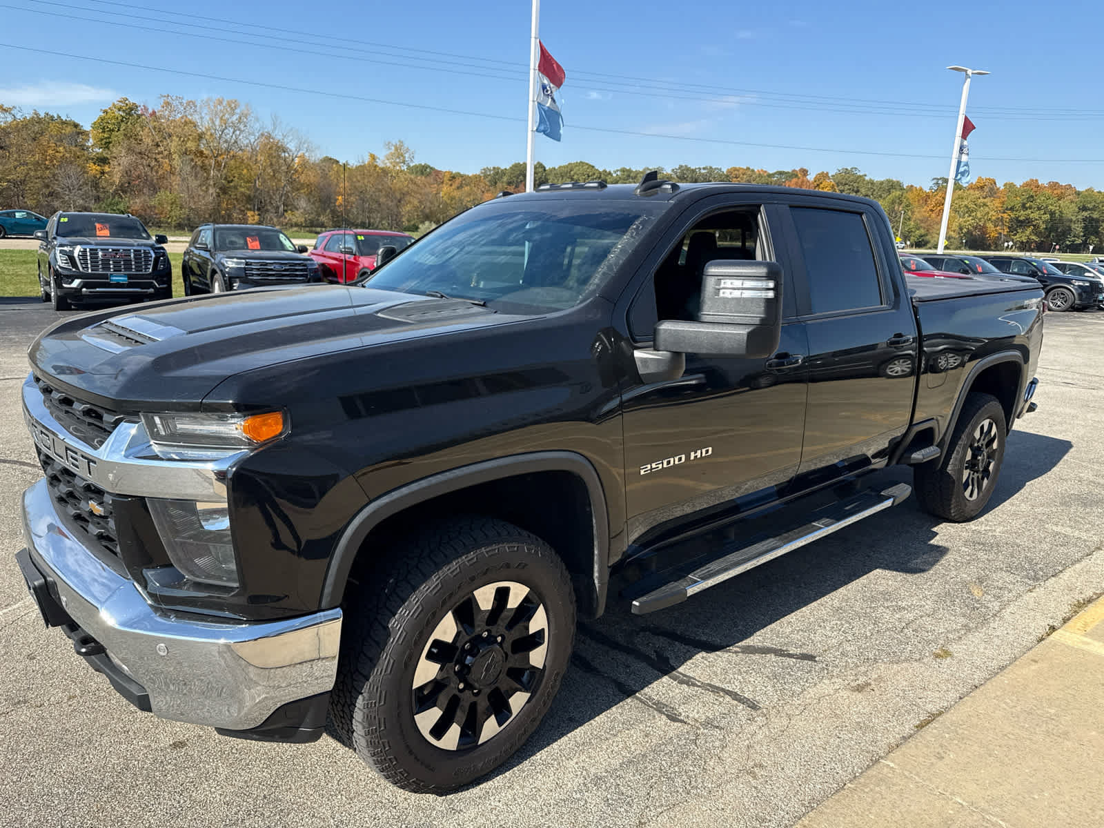Used 2020 Chevrolet Silverado 2500 LT w/ All Star Edition AWD/4WD image 3