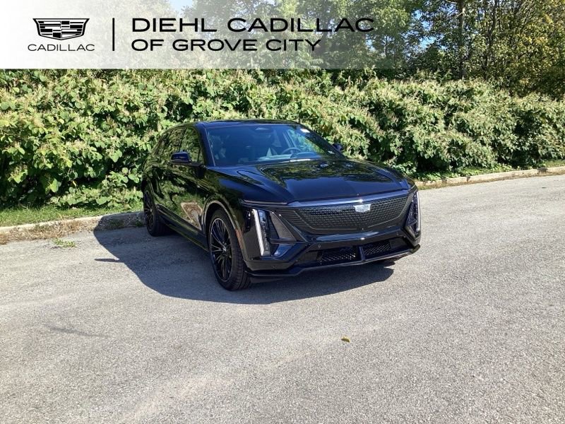 New 2026 Cadillac Lyriq V image 1