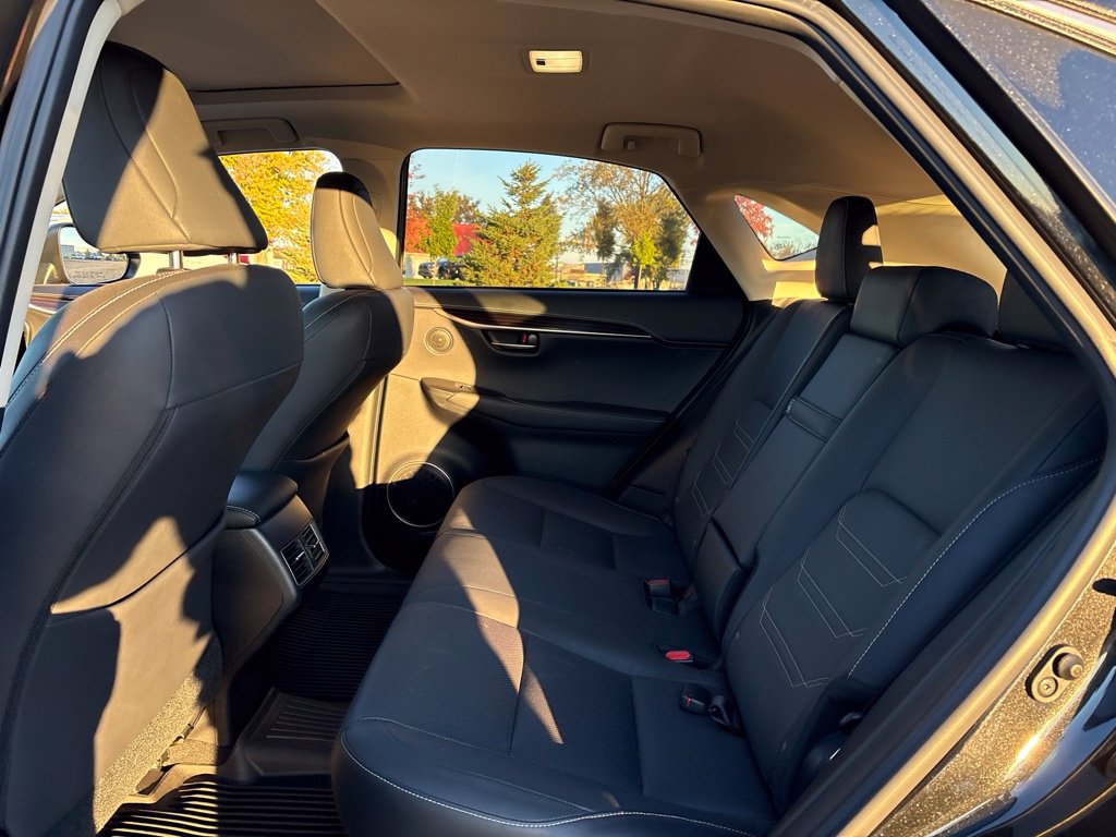 Used 2018 Lexus NX 300h AWD w/ Luxury Package image 15