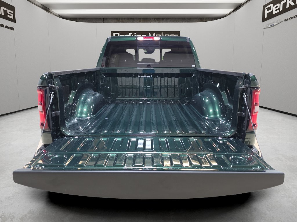 New 2026 RAM 1500 Big Horn AWD/4WD image 5