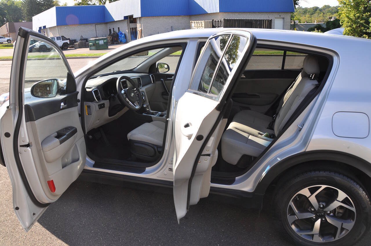 Used 2021 Kia Sportage LX FWD image 16