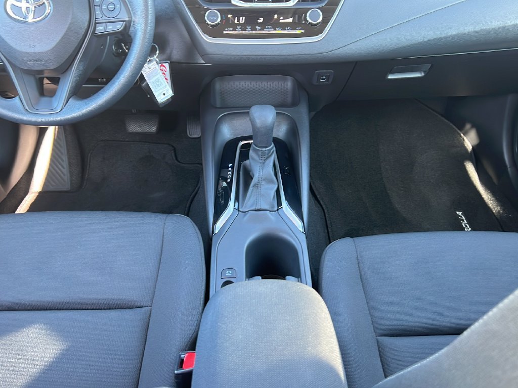 Used 2024 Toyota Corolla LE FWD image 14