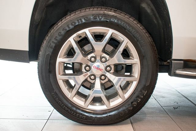 Used 2016 GMC Yukon SLT AWD/4WD image 9