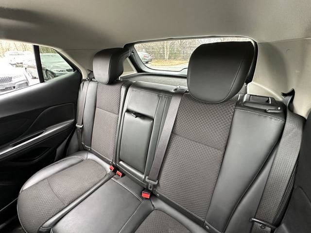 Used 2018 Buick Encore Preferred FWD image 29