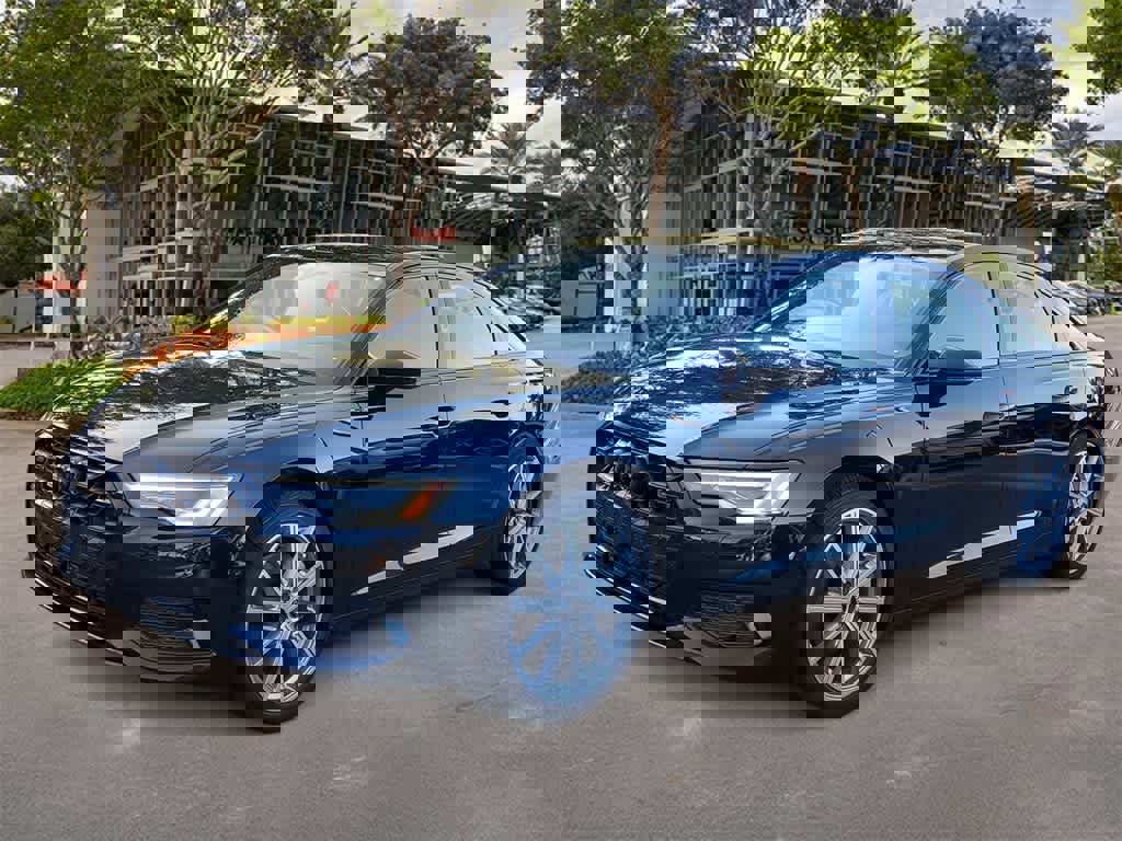 New 2025 Audi A6 Premium Plus image 1