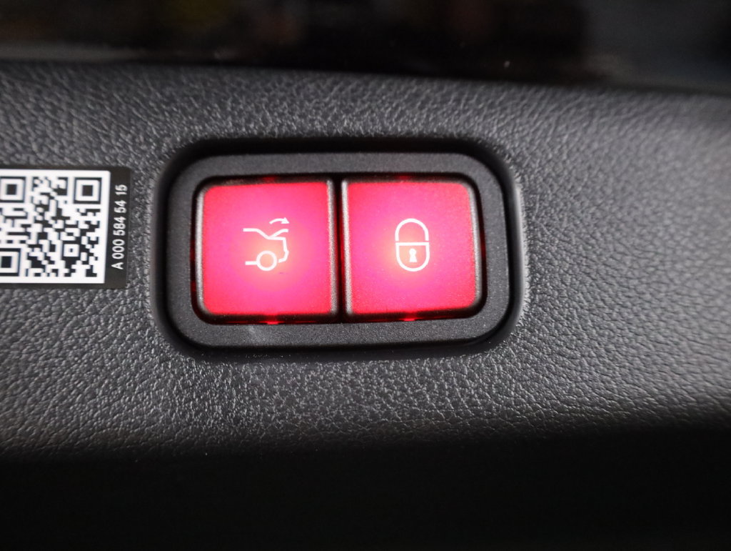 Certified 2026 Mercedes-Benz E 350 4MATIC Sedan image 66