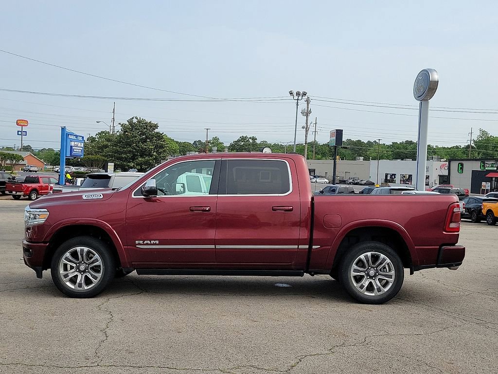 Used 2023 RAM 1500 Limited AWD/4WD image 3