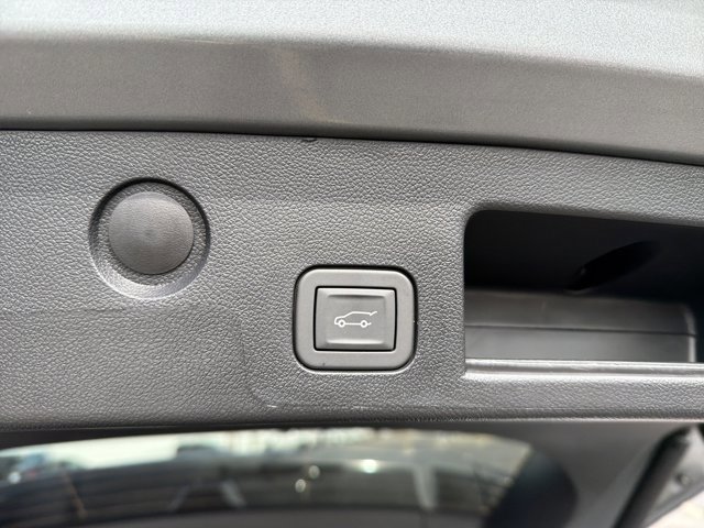 New 2026 Chevrolet Equinox LT w/ Convenience Package II image 34