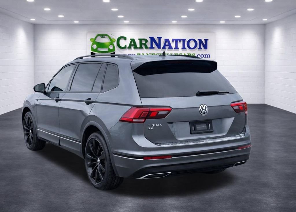 Used 2021 Volkswagen Tiguan SE R-Line AWD/4WD image 3