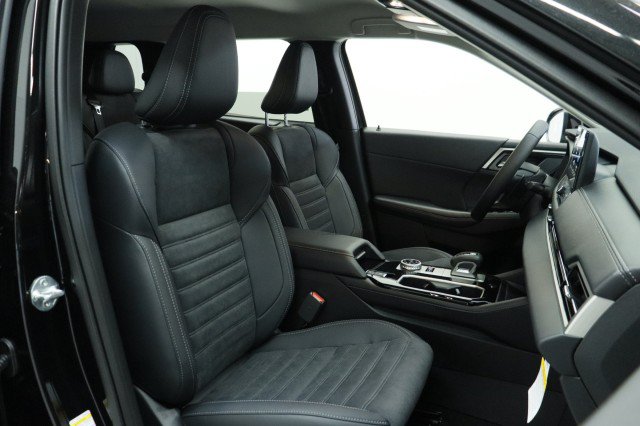 New 2026 Mitsubishi Outlander SE AWD/4WD image 18