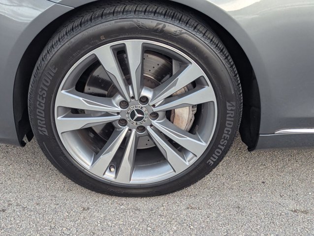 Used 2019 Mercedes-Benz S 560 Sedan image 9