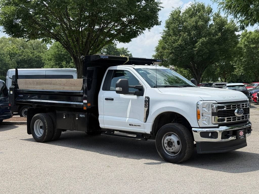 Used 2023 Ford F350 XL w/ Snow Plow Prep Package AWD/4WD image 1