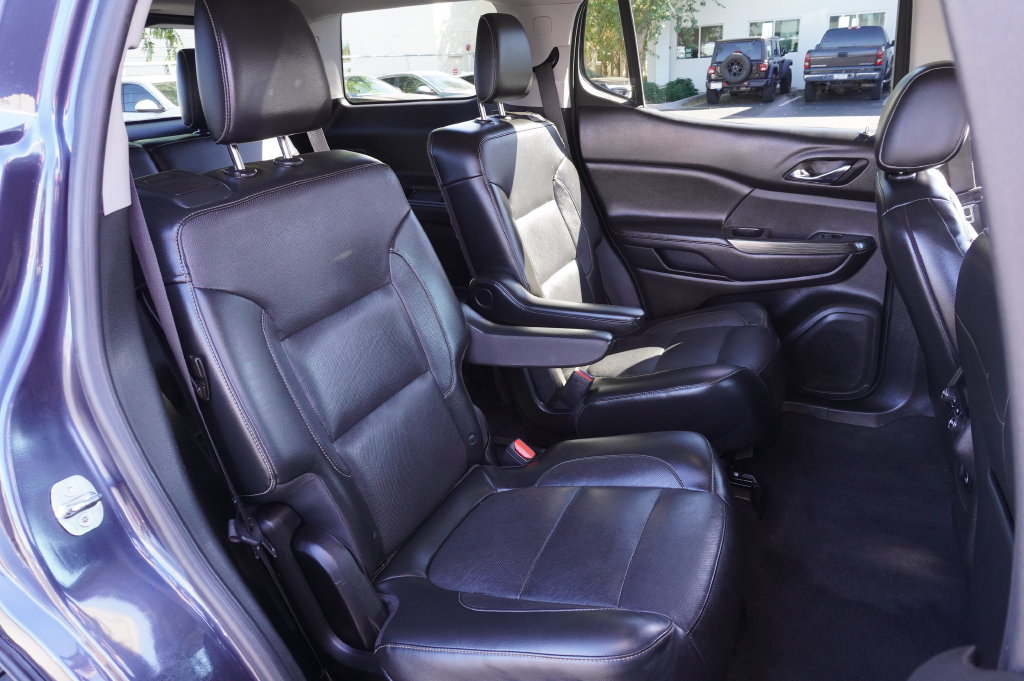 Certified 2018 GMC Acadia SLT FWD image 13