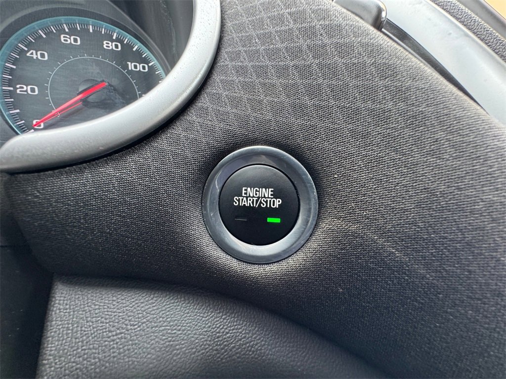 Used 2022 Chevrolet Malibu LT image 25