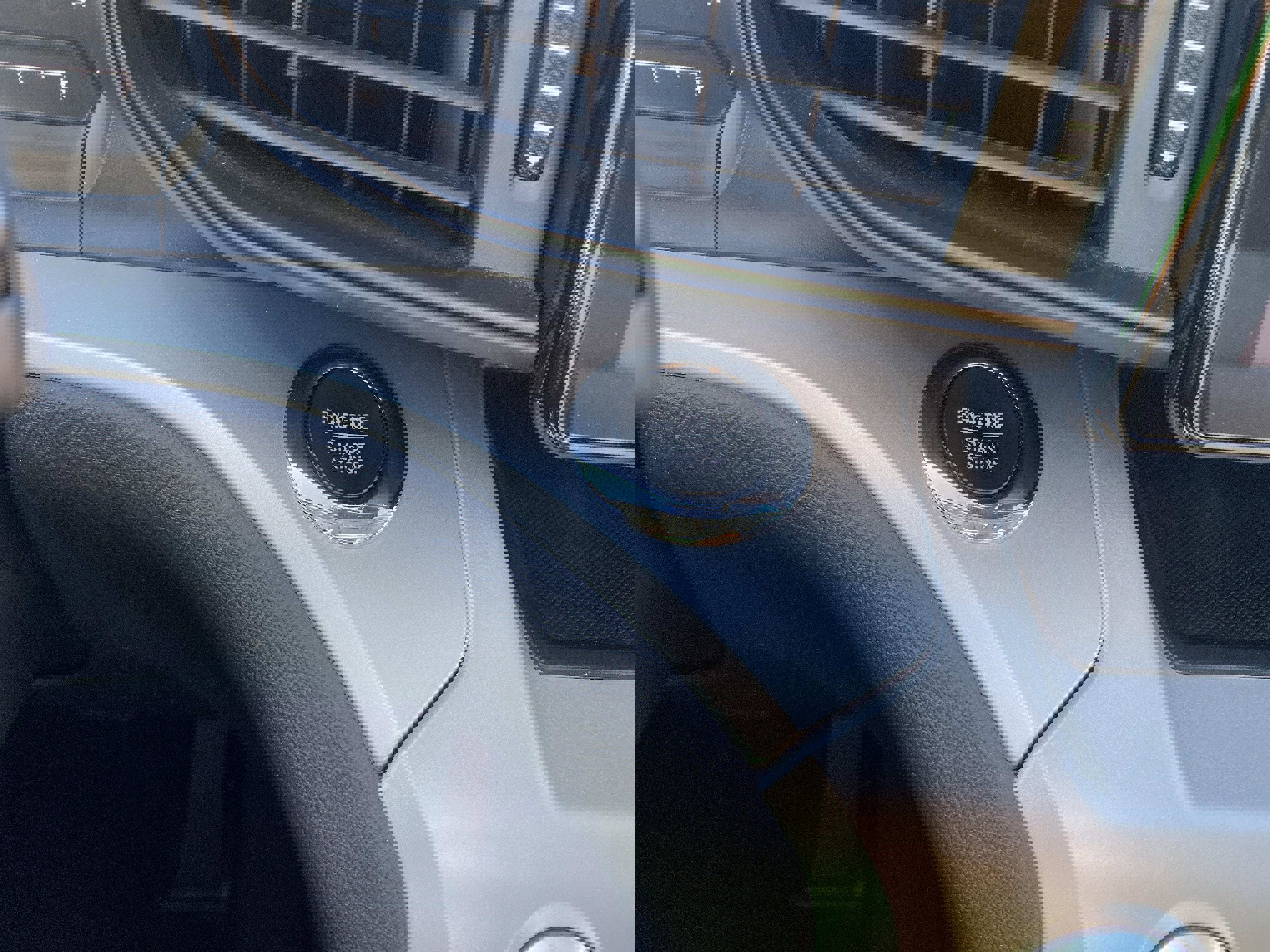 Used 2022 Ford Explorer XLT image 17