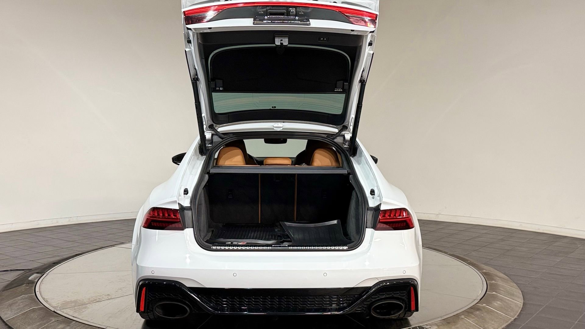 Used 2021 Audi RS 7 Sportback image 25