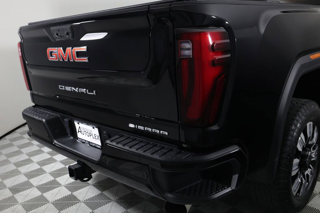 Used 2024 GMC Sierra 2500 Denali w/ Denali Reserve Package AWD/4WD image 61