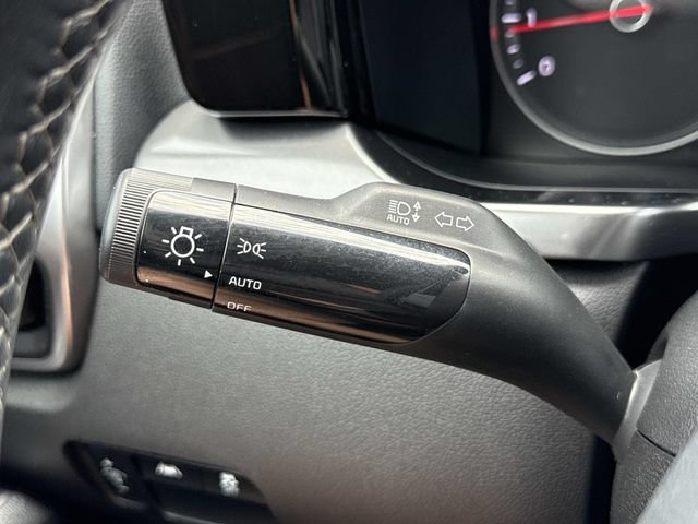 Used 2023 Kia Sorento S w/ Panoramic Sunroof Package FWD image 27