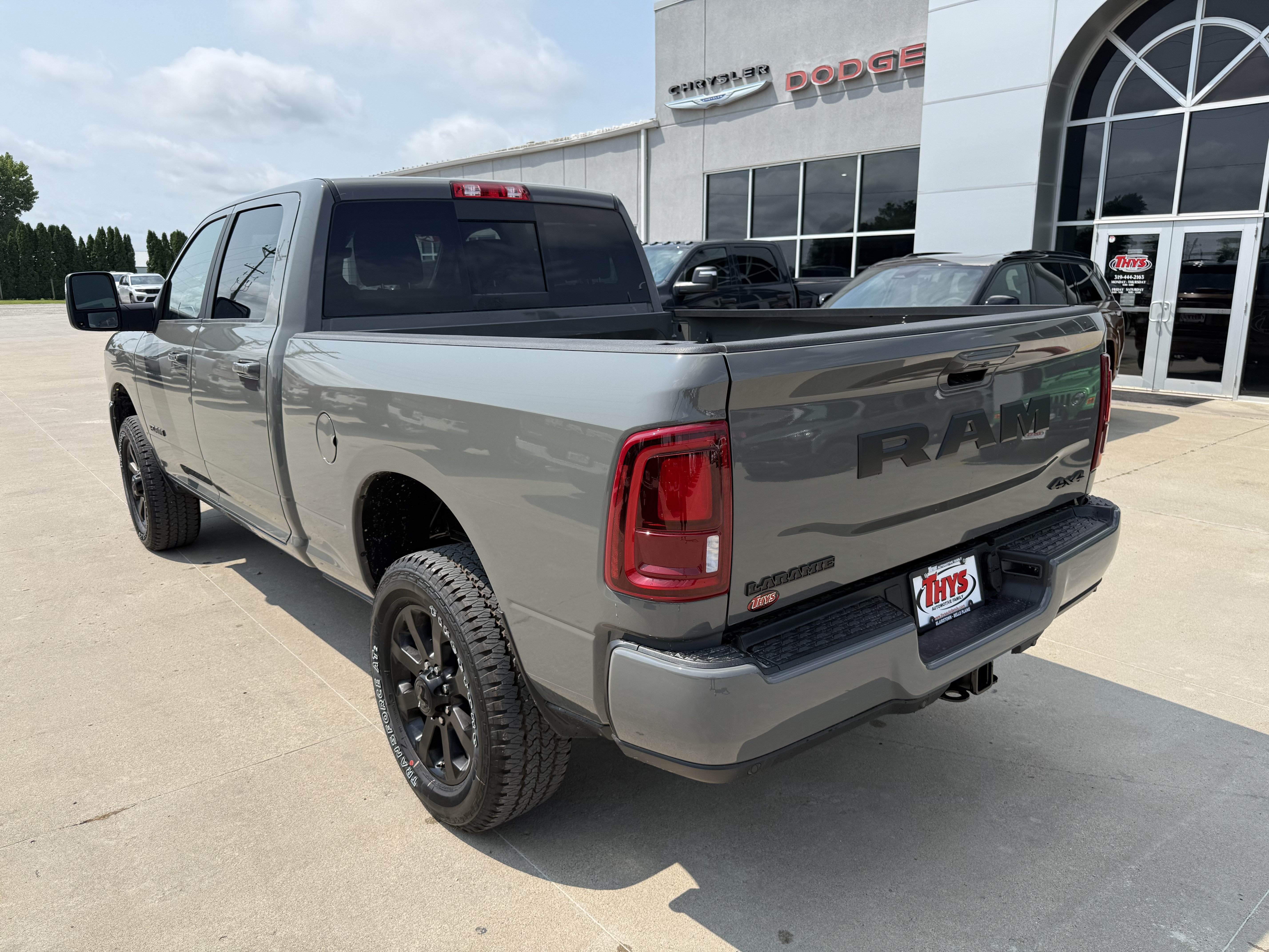 New 2026 RAM 2500 Laramie w/ Night Edition AWD/4WD image 34