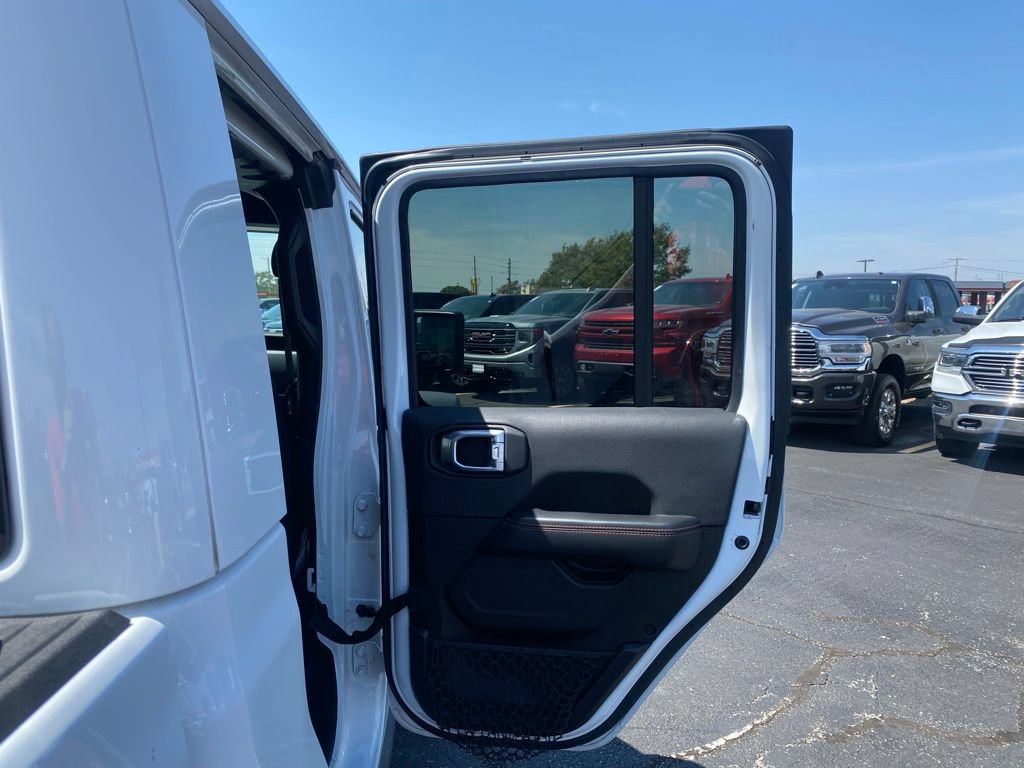 Used 2020 Jeep Gladiator Mojave AWD/4WD image 9