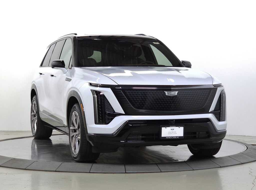 New 2026 Cadillac Vistiq Sport w/ LPO, Floor Liner Package AWD/4WD image 5