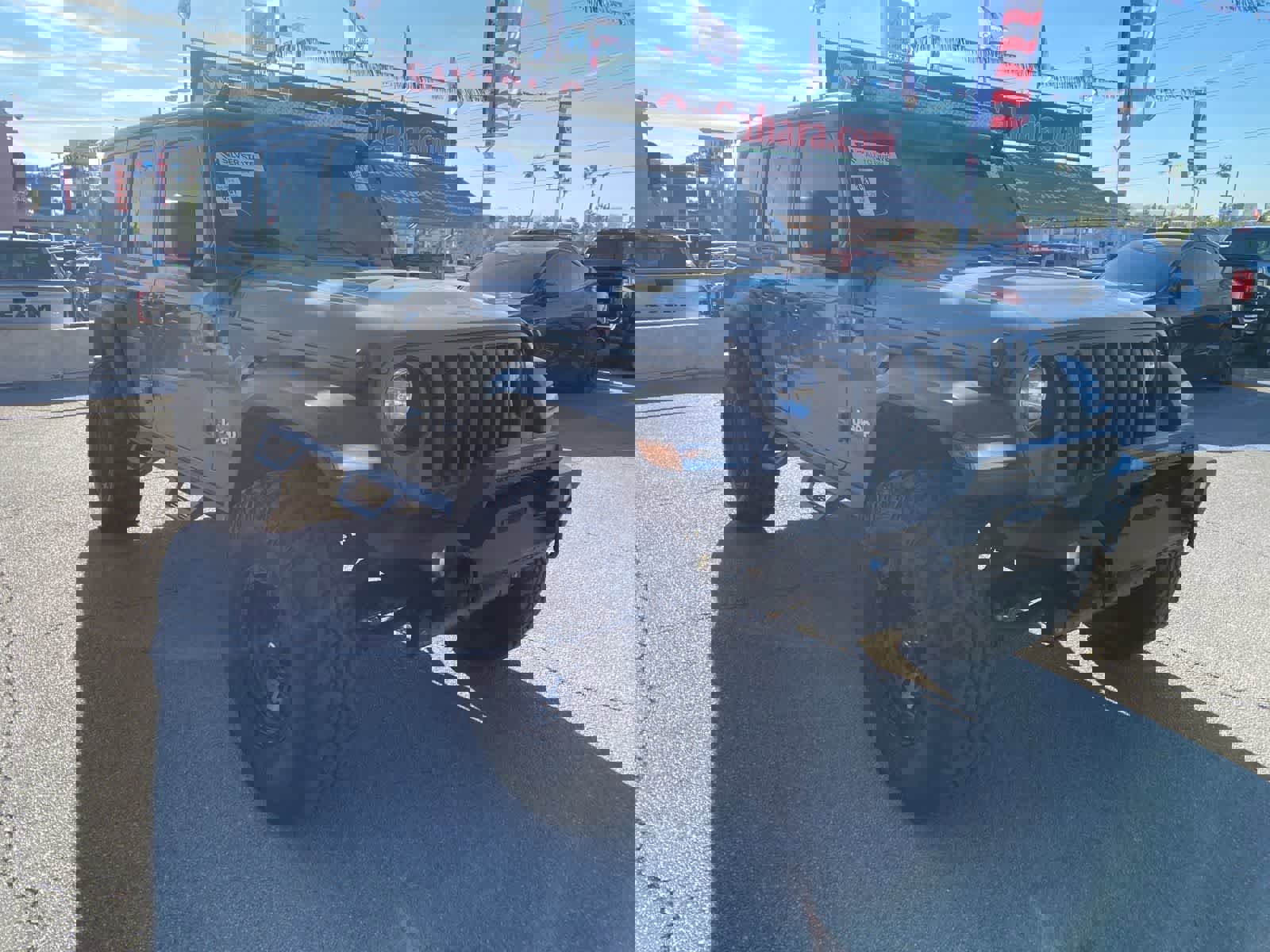 Used 2019 Jeep Wrangler Unlimited Sport S image 3