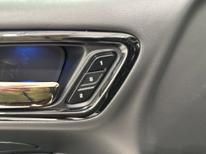 Used 2024 Dodge Durango GT image 23